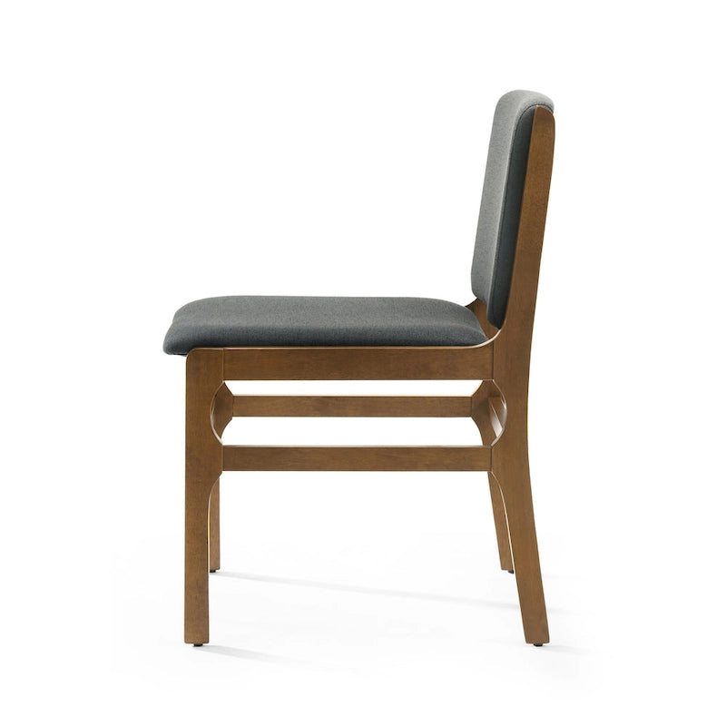 Chaises de salle à manger rembourrées - deux chaises par ensemble