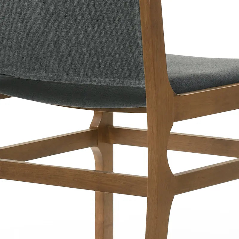 Chaises de salle à manger rembourrées - deux chaises par ensemble