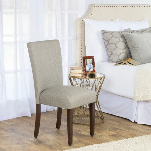 Chaise Parsons