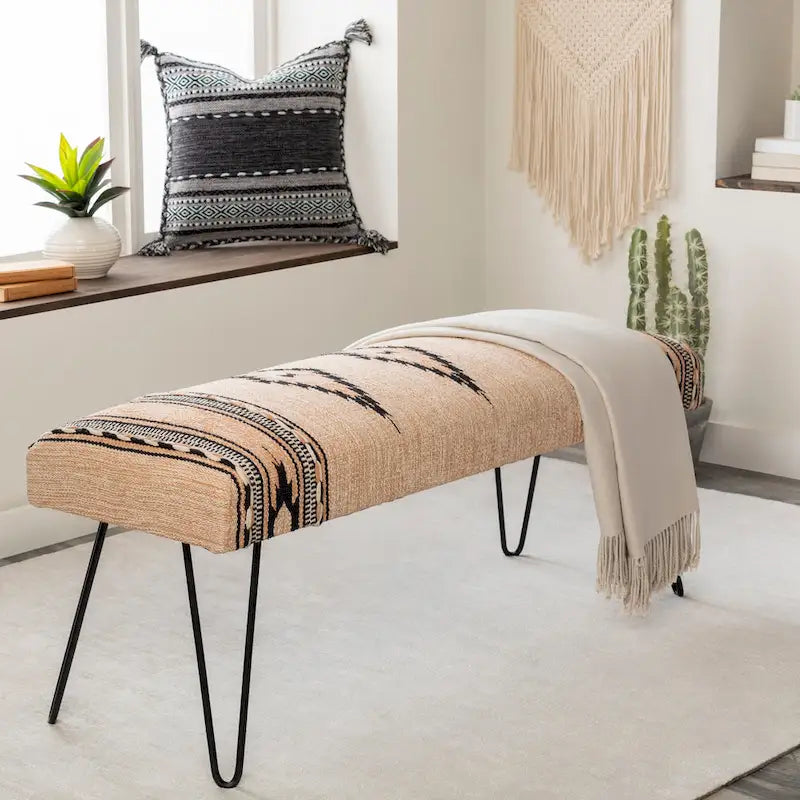 Banc rembourré de style sud-ouest moderne